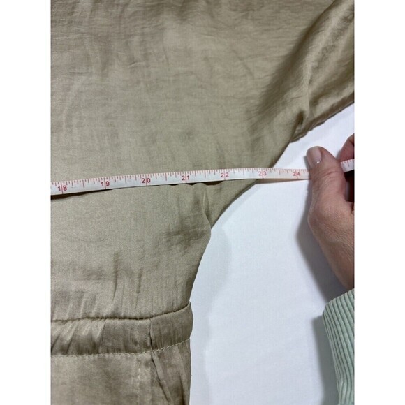 NWT Aakaa Vintage Gold Jumpsuit Khaki Shimmer Size Medium Satin Drawstring Waist - Picture 4 of 12